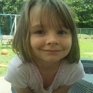 Meet your Posher, Lily